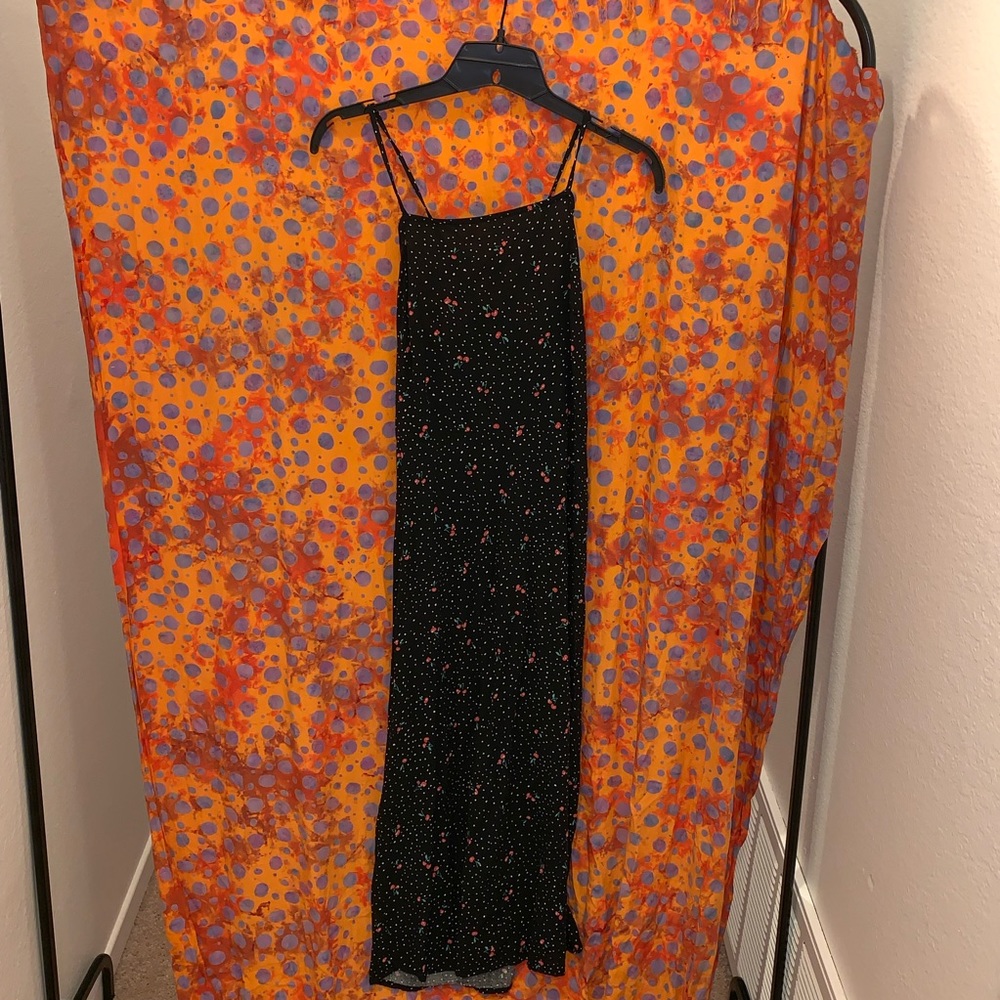 SOLD❗️Cherry pattern midi dress